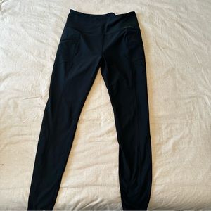 Eddie Bauer Zip Pocket Hike Leggings